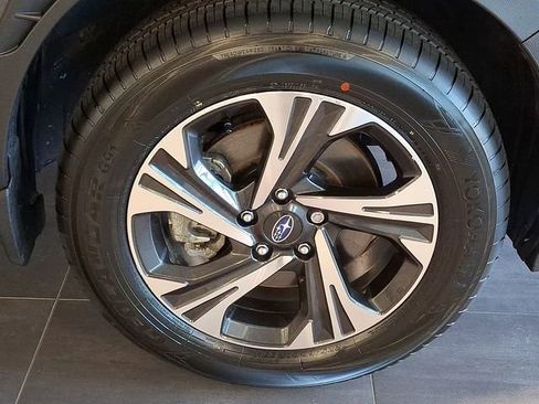 Certified 2024 Subaru Crosstrek 2.0i Premium image 7