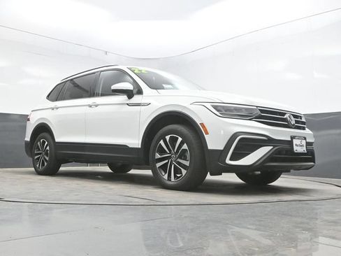 Used 2022 Volkswagen Tiguan S AWD/4WD image 37