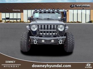 Used 2023 Jeep Gladiator Overland video 2