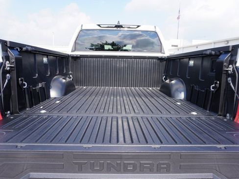 Used 2024 Toyota Tundra Limited image 28