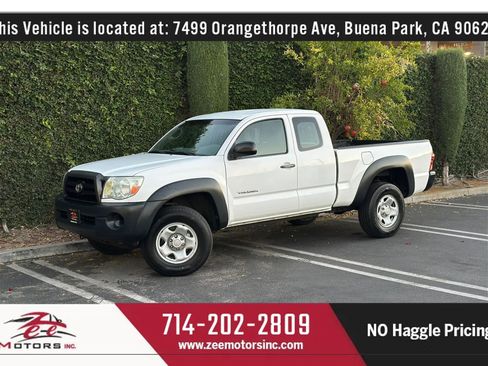 Used 2005 Toyota Tacoma PreRunner RWD image 13