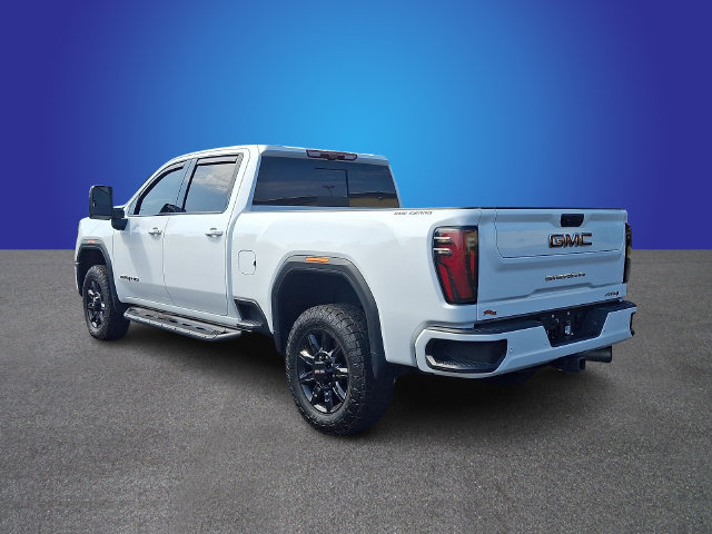 Used 2024 GMC Sierra 2500 AT4 w/ AT4 Premium Plus Package AWD/4WD image 6