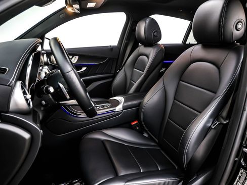 Certified 2023 Mercedes-Benz GLC 300 GLC 300 4MATIC Coupe image 18