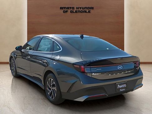 New 2026 Hyundai Sonata Blue image 4