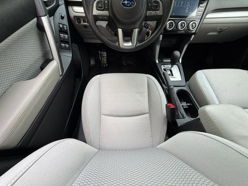 Used 2018 Subaru Forester 2.5i Premium AWD/4WD image 15
