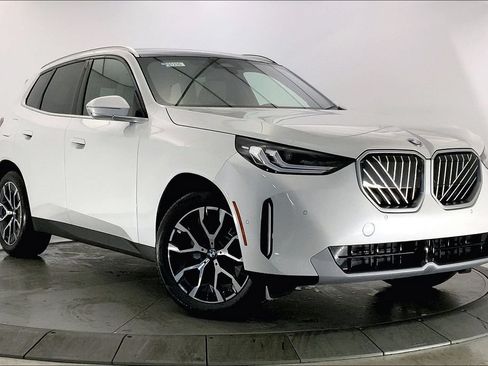 New 2026 BMW X3 xDrive30i w/ Premium Package AWD/4WD image 11