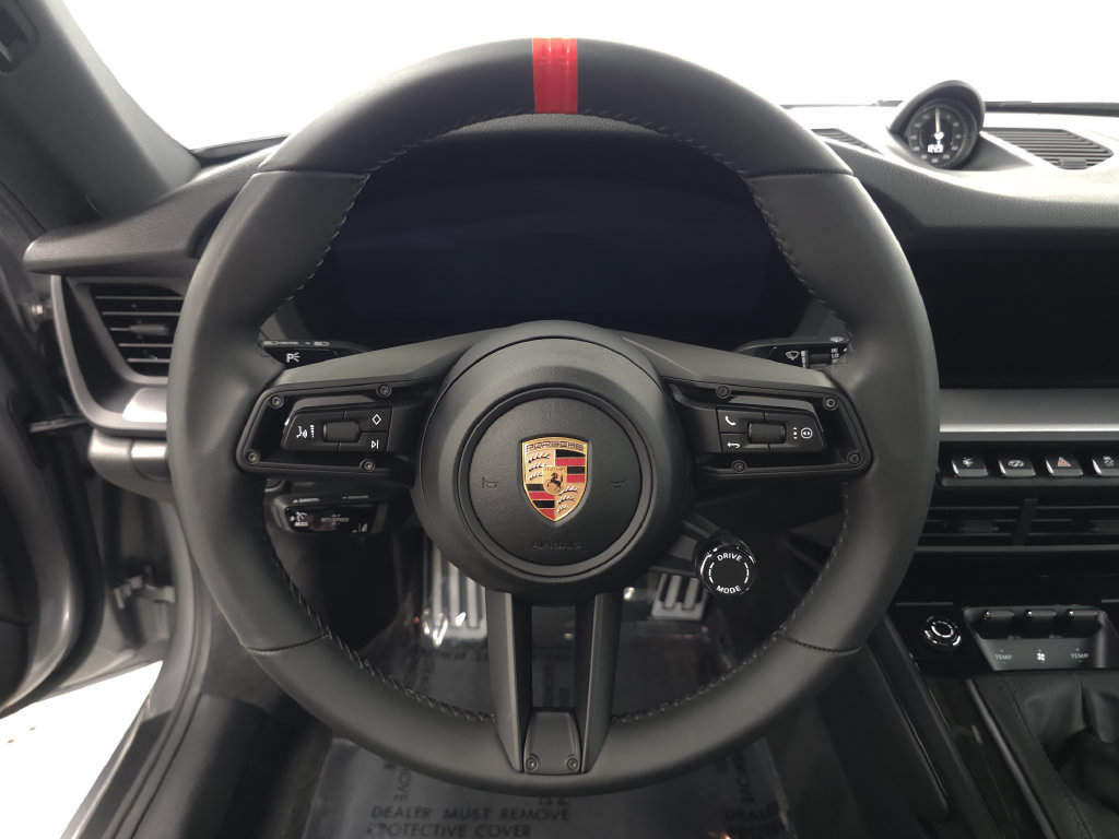 Used 2026 Porsche 911 Carrera T RWD image 12