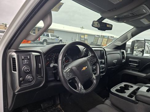 Used 2016 Chevrolet Silverado 2500 LT w/ All Star Edition AWD/4WD image 11
