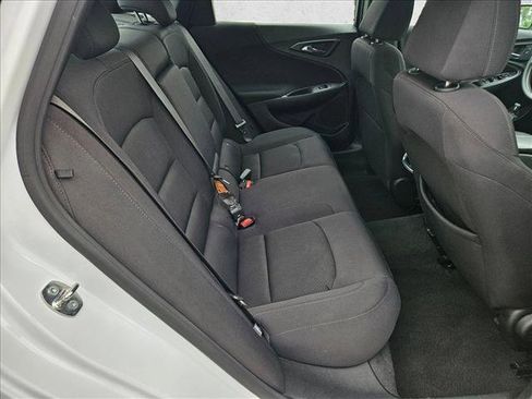 Used 2024 Chevrolet Malibu LT FWD image 19