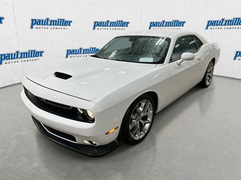 Used 2022 Dodge Challenger GT image 1