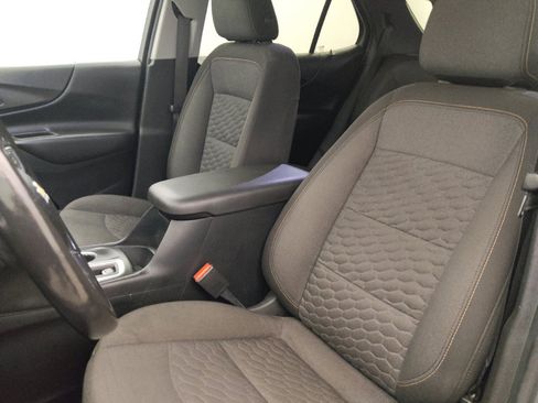 Used 2020 Chevrolet Equinox LT AWD/4WD image 17