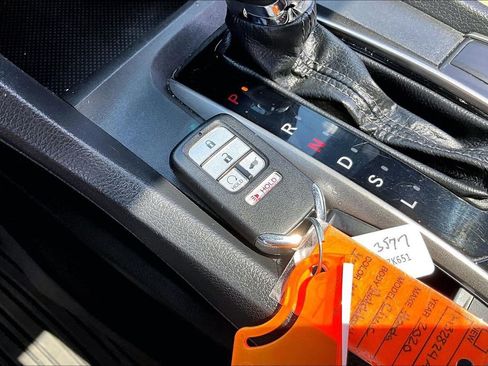 Used 2020 Honda Civic EX-L image 11