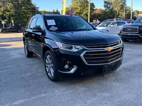Used 2021 Chevrolet Traverse Premier image 7