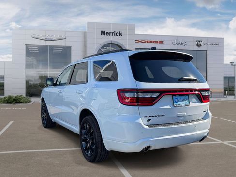 Used 2025 Dodge Durango GT w/ Blacktop Package AWD/4WD image 8