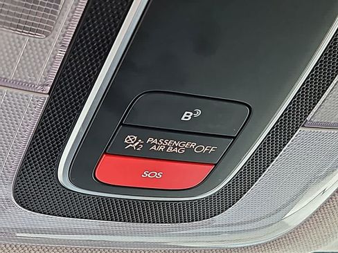 Used 2024 Hyundai Elantra SEL FWD image 23