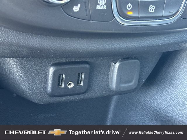 Used 2021 Chevrolet Traverse LT FWD image 20