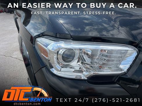 Used 2022 Toyota Tacoma SR5 w/ Technology Package RWD image 26