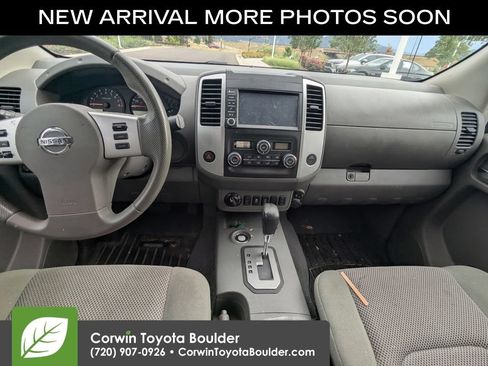 Used 2020 Nissan Frontier SV w/ Midnight Edition Floor Mats AWD/4WD image 15