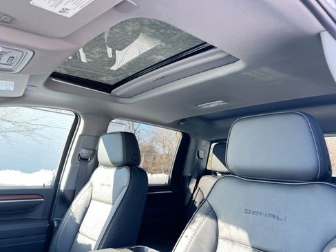 New 2026 GMC Sierra 2500 Denali w/ Denali Reserve Package image 19