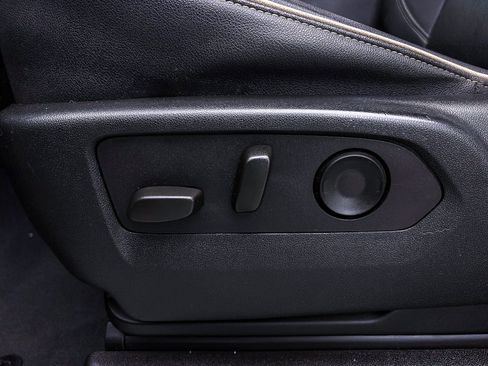 Used 2023 Chevrolet Tahoe Premier image 22