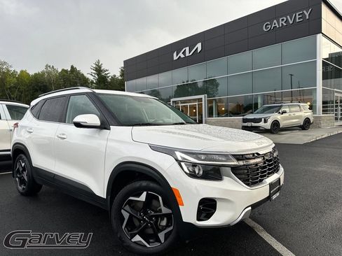 Certified 2024 Kia Seltos EX AWD/4WD image 1