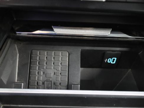 Used 2023 Ford F350 Lariat w/ Lariat Ultimate Package AWD/4WD image 51