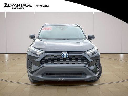Certified 2024 Toyota RAV4 LE AWD/4WD image 3