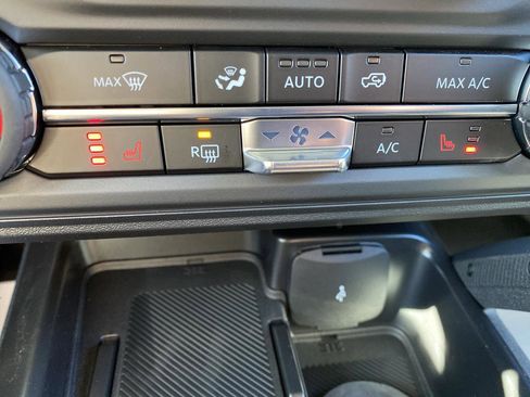 New 2025 Ford Bronco Big Bend w/ Black Diamond Package image 8