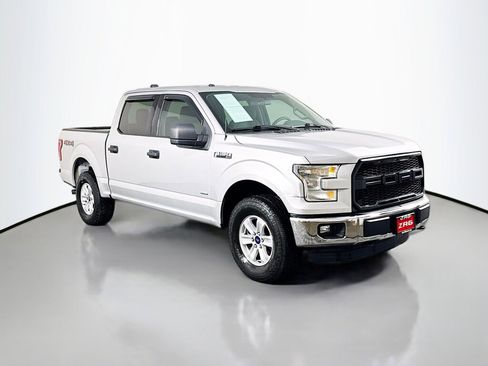 Used 2016 Ford F150 XLT image 7