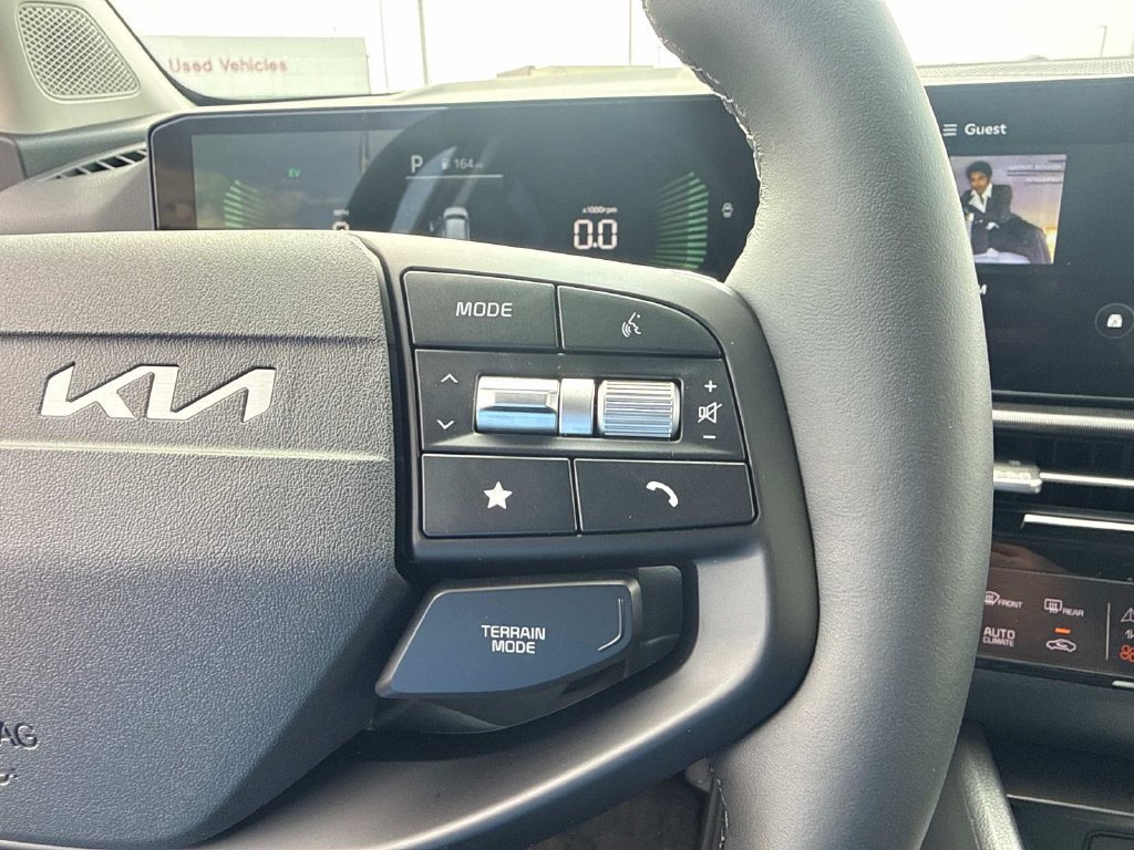 New 2026 Kia Sportage SX FWD image 24