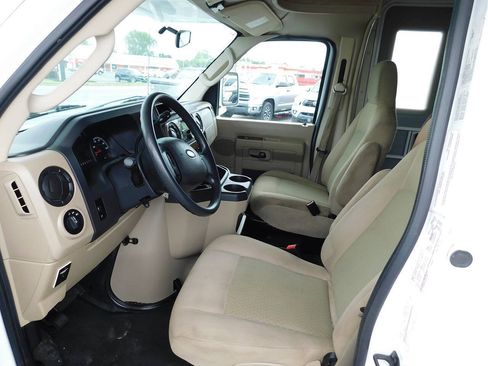 Used 2013 Ford E-350 and Econoline 350 Super Duty Wagon w/ Motorhome Prep Pkg RWD image 33