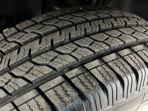Used 2012 Jeep Wrangler Unlimited Sport AWD/4WD image 31