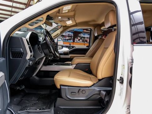 Used 2022 Ford F350 Lariat w/ Lariat Ultimate Package AWD/4WD image 6