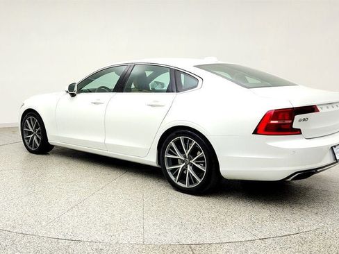Used 2017 Volvo S90 T6 Momentum w/ Vision Package AWD/4WD image 7