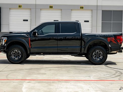 Used 2025 Ford F150 Raptor w/ Equipment Group 803A Raptor R image 7