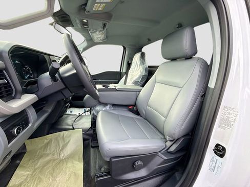 New 2026 Ford F550 4x4 Regular Cab Super Duty image 8