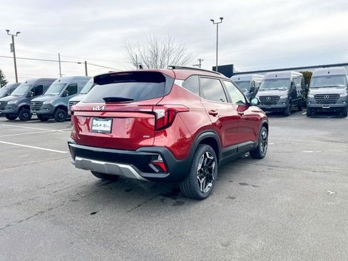 New 2026 Kia Seltos SX w/ SX Sunroof Package image 8