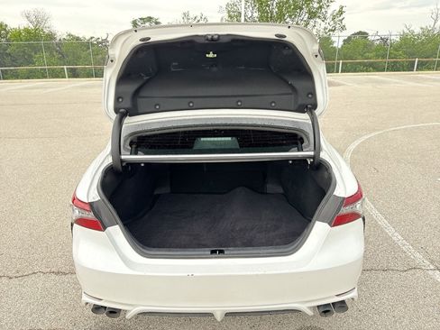 Certified 2021 Toyota Camry XSE FWD image 20