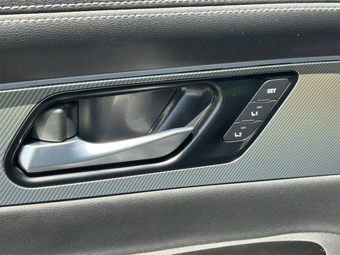 New 2025 Nissan Murano SL image 15