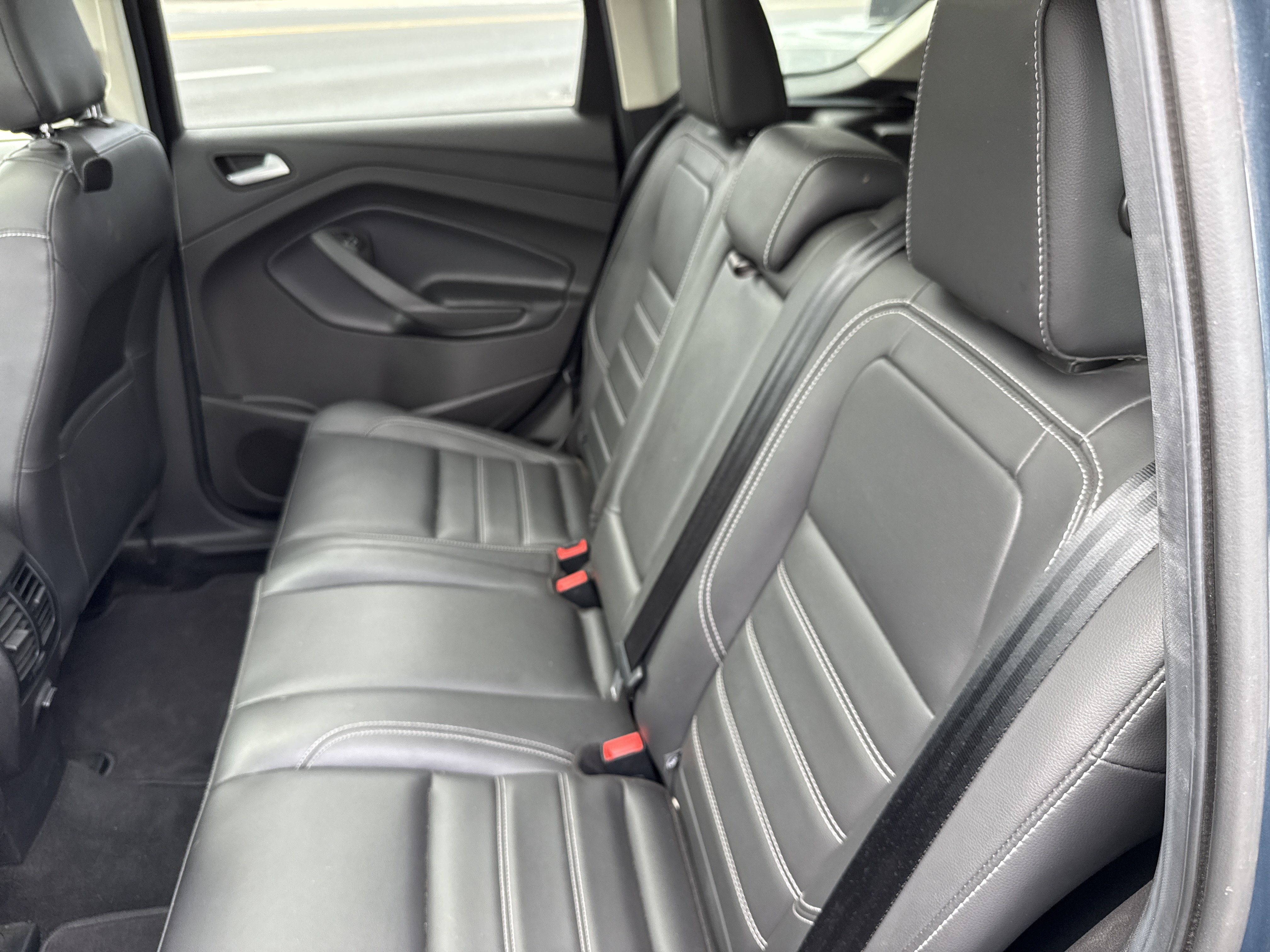 Used 2019 Ford Escape SEL AWD/4WD image 13