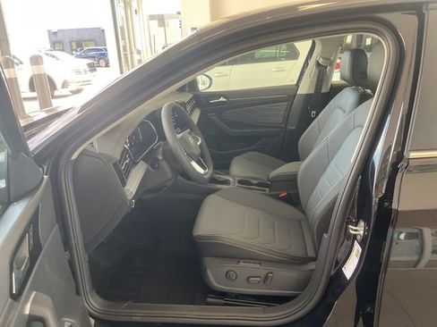 New 2025 Volkswagen Jetta SEL image 21