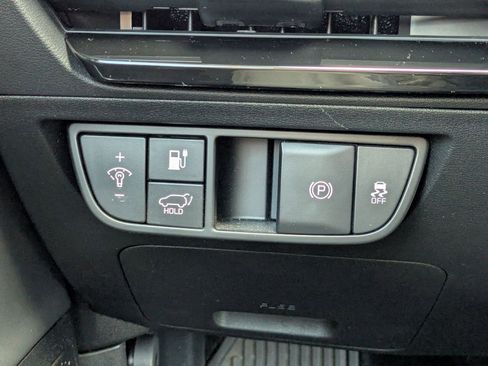 Used 2023 Kia EV6 Wind w/ Wind Technology Package image 16