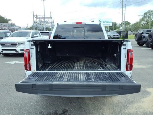 Used 2024 Ford F150 Lariat AWD/4WD image 19