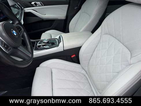 Used 2024 BMW X5 xDrive40i w/ Executive Package AWD/4WD image 10