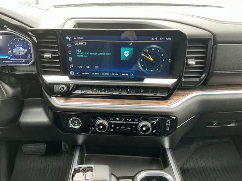 Used 2022 Chevrolet Silverado 1500 RST image 29