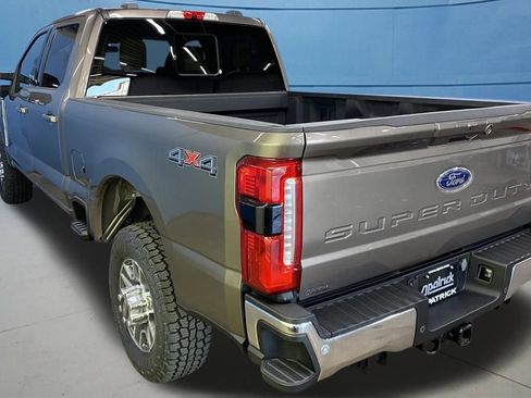 Used 2023 Ford F350 Lariat w/ Lariat Ultimate Package image 7