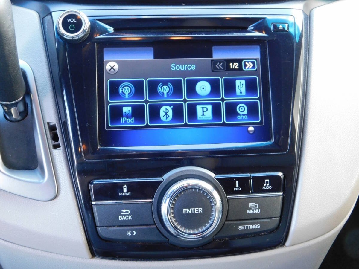 Used 2016 Honda Odyssey EX image 16