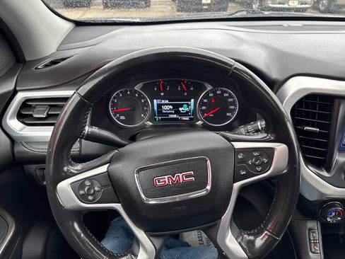 Used 2019 GMC Acadia SLT image 8