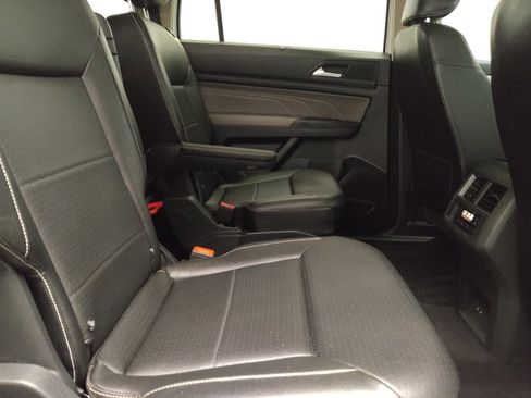 Used 2021 Volkswagen Atlas SEL R-Line AWD/4WD image 19