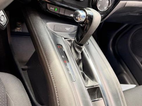 Used 2022 Honda HR-V Sport image 18